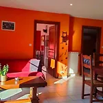 Au Bord Du De Longemer * Ксорюпт-Лонжме